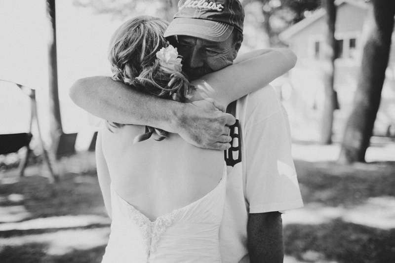 bride hugging father