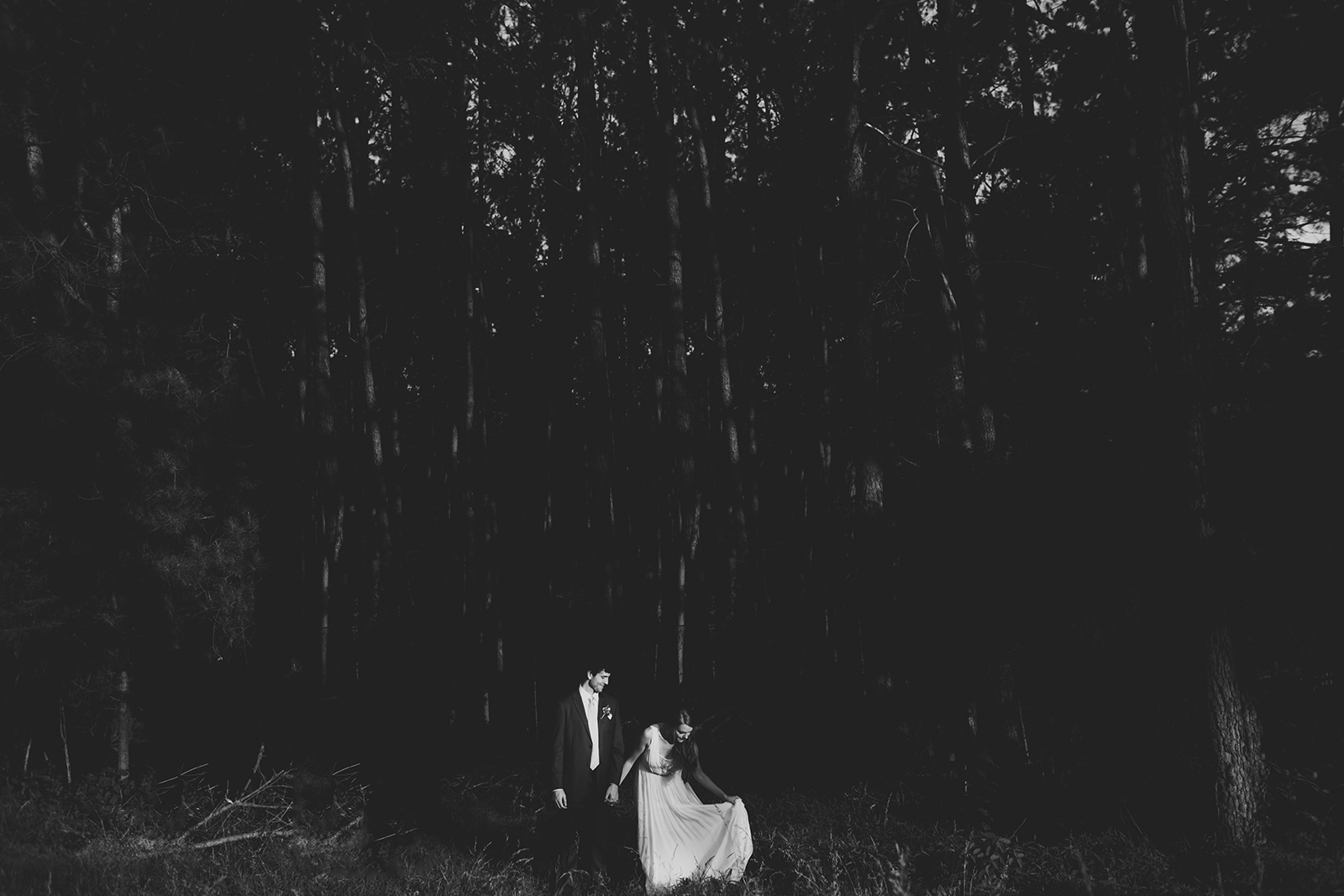 wooded wedding photos