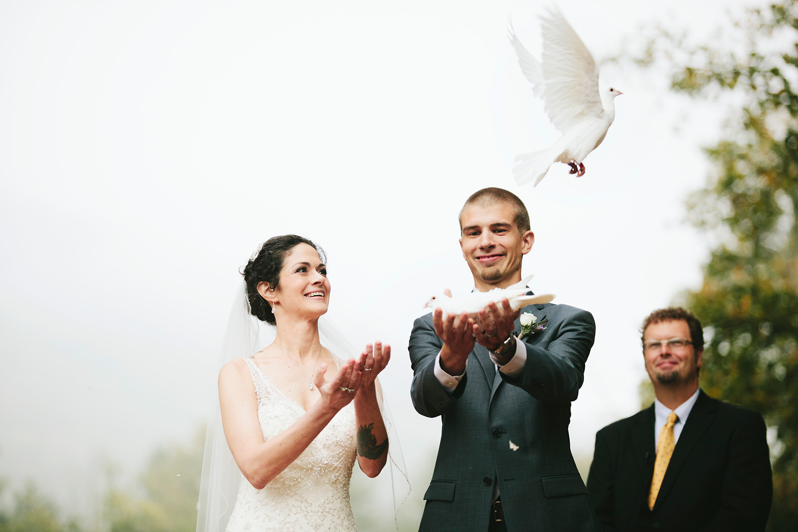 dove release wedding ceremony