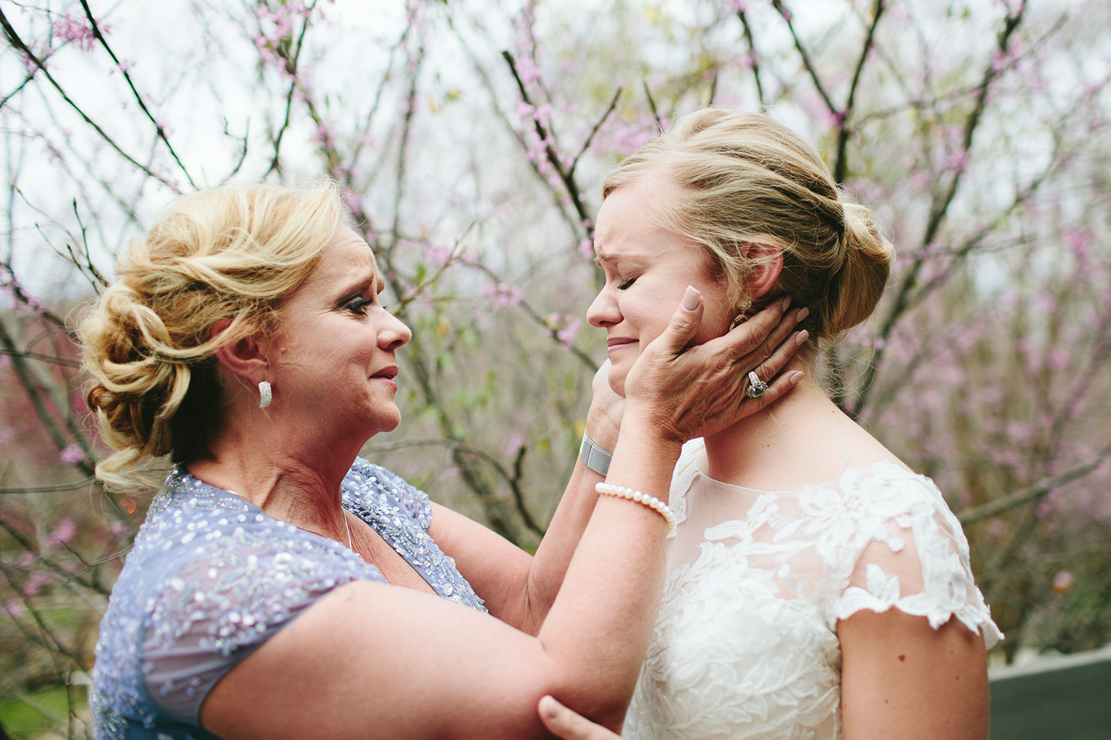 asheville documentary wedding photographer