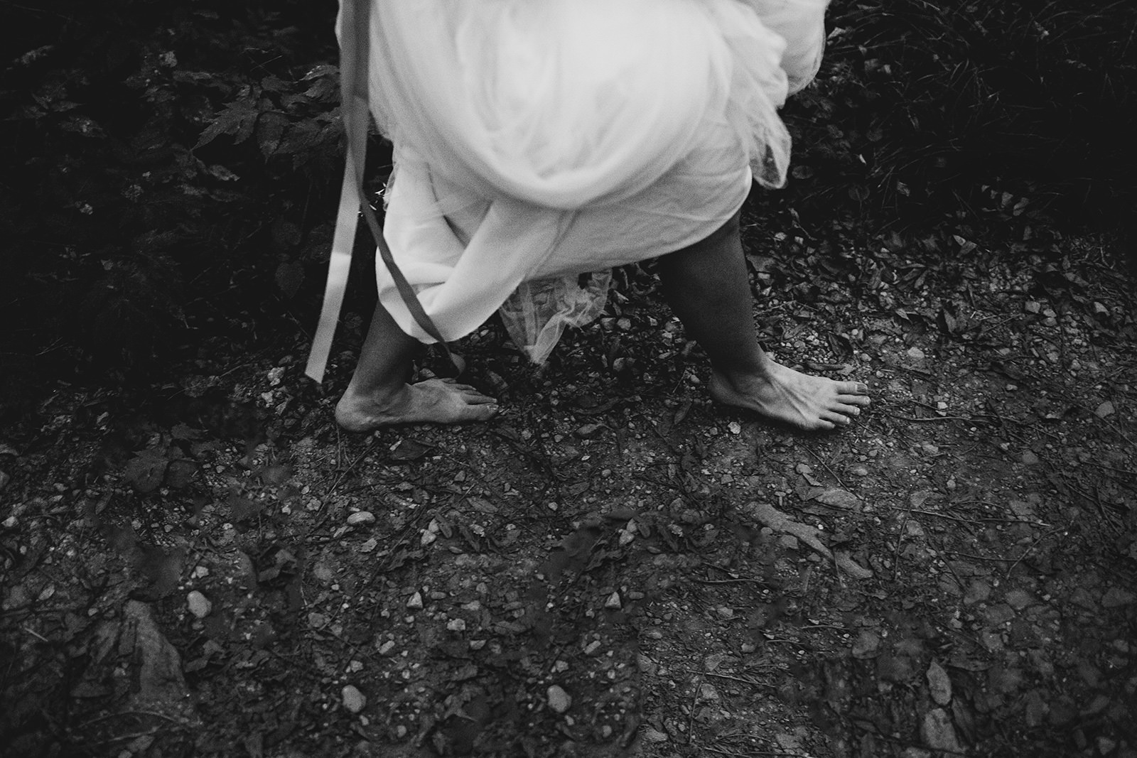 barefoot bride