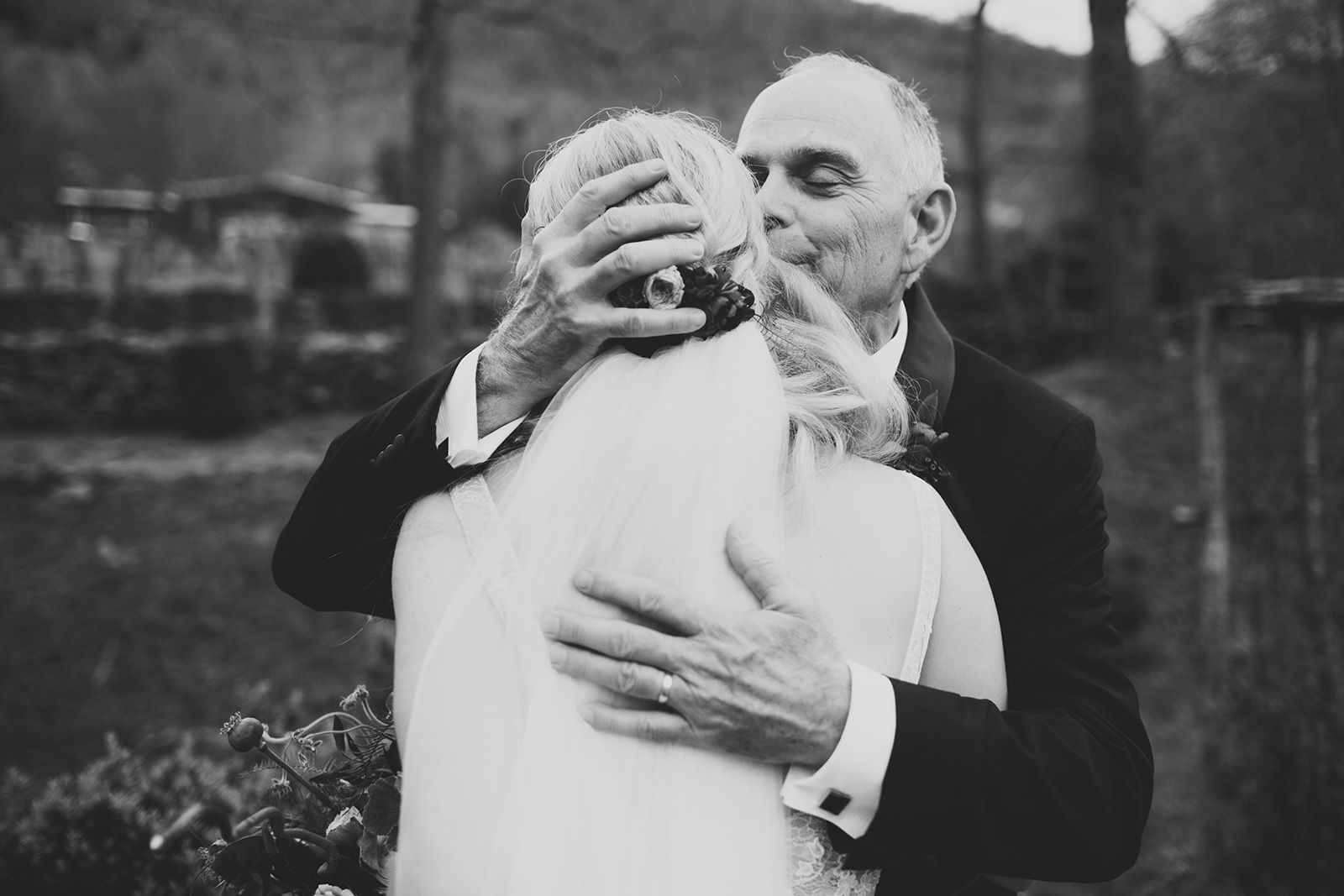 documentary wedding photographers asheville