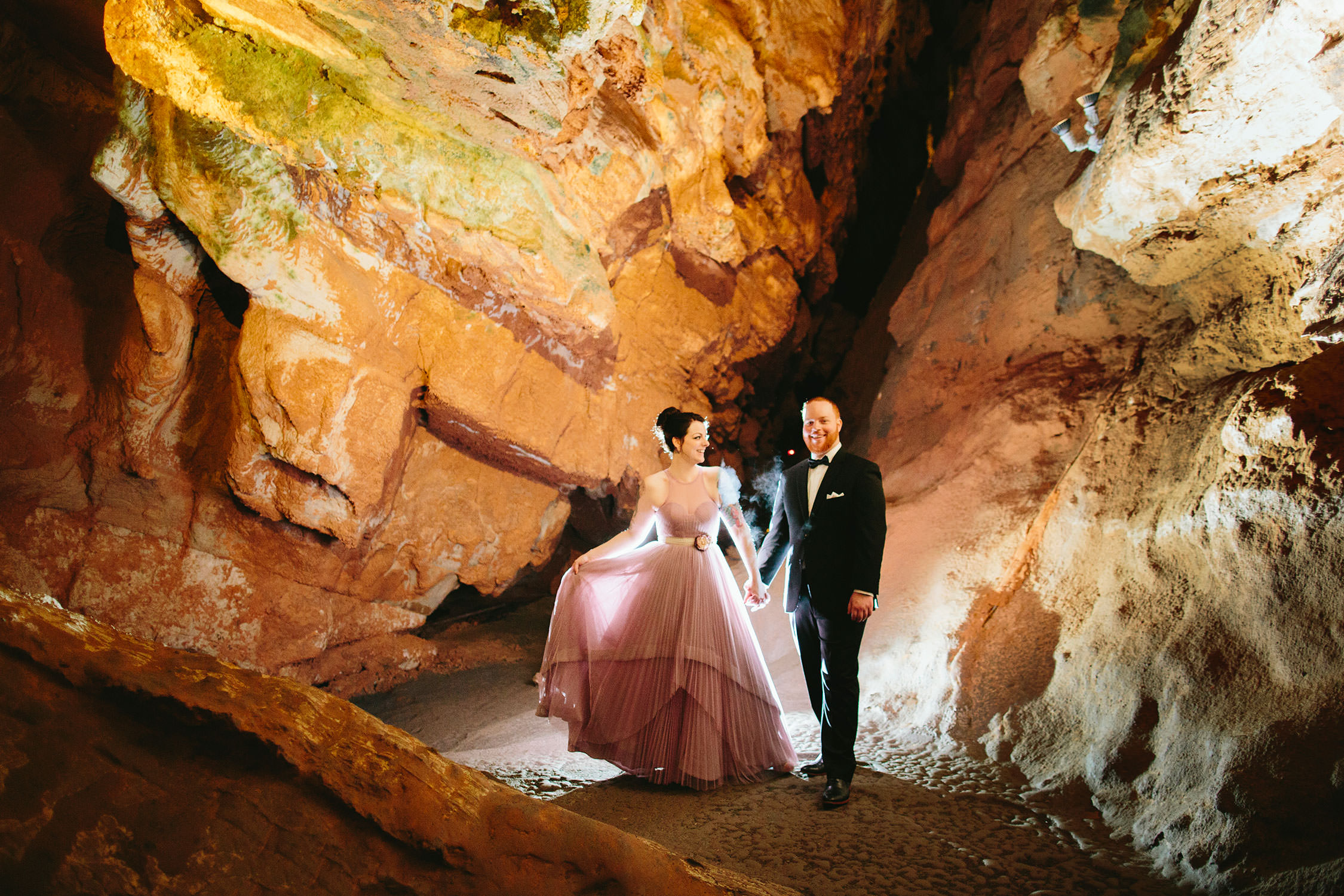 natural-bridge-caverns-weddings