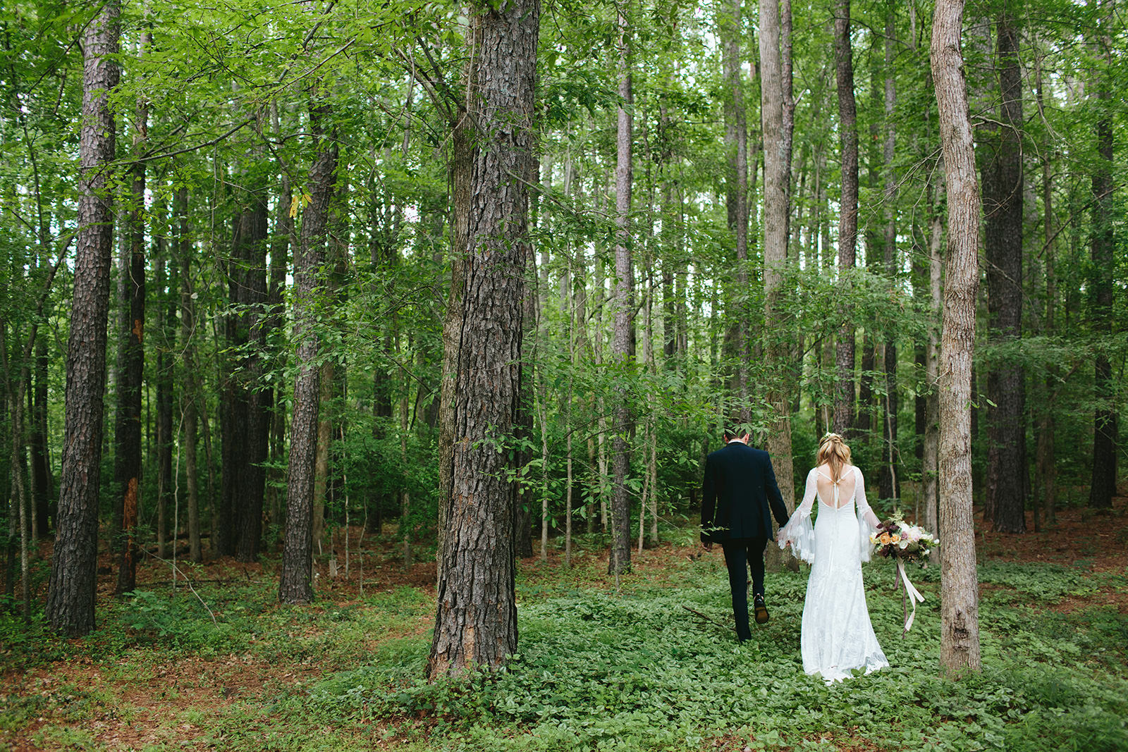woodsy wedding chapel hill