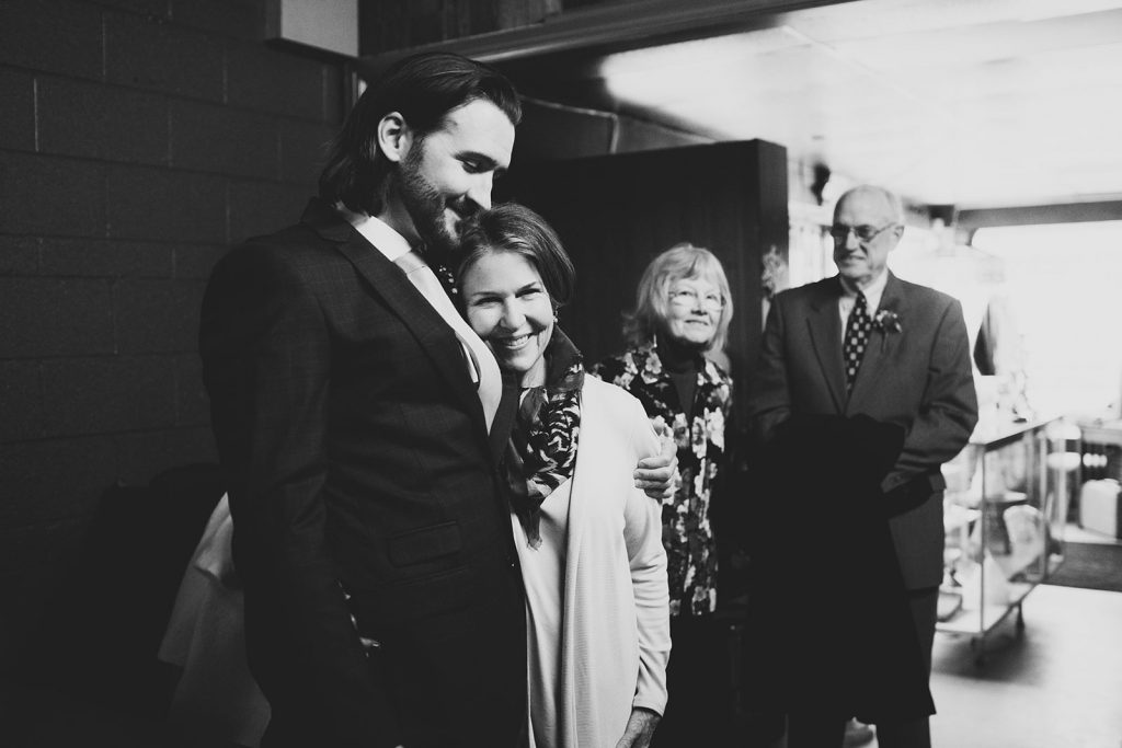 elopements-at-fleetwoods-asheville