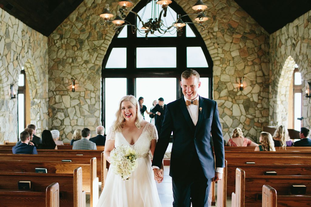 the cliffs at glassy chapel wedding photography