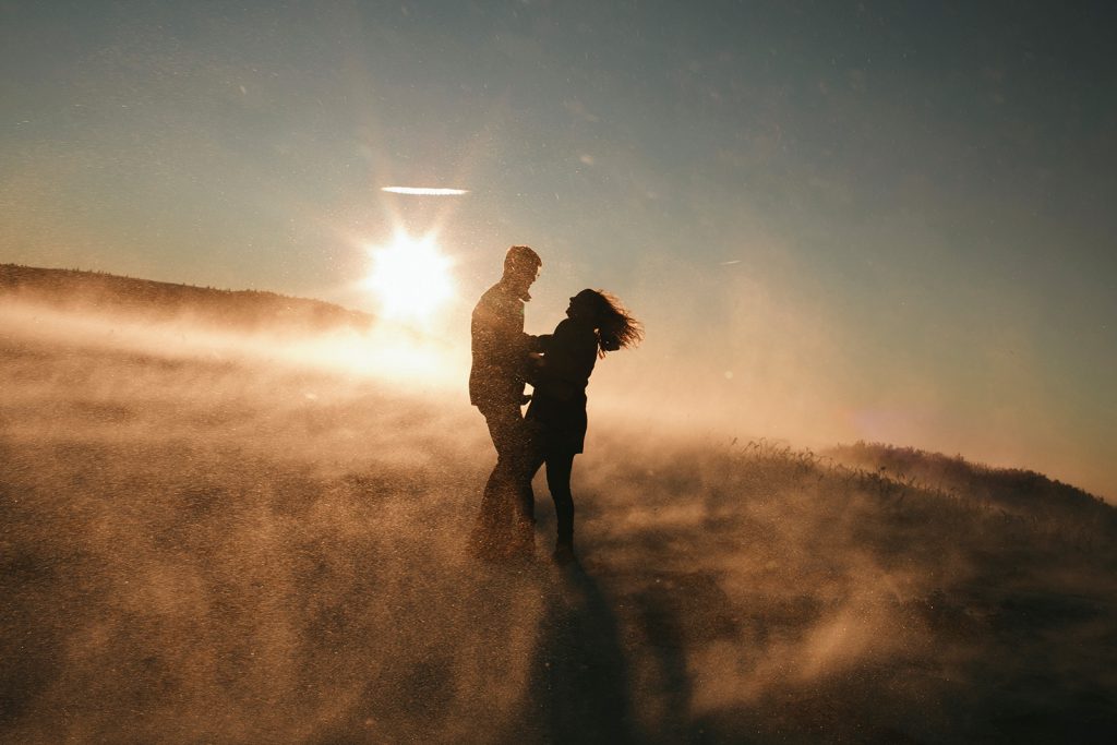 roan mountain winter engagement photo