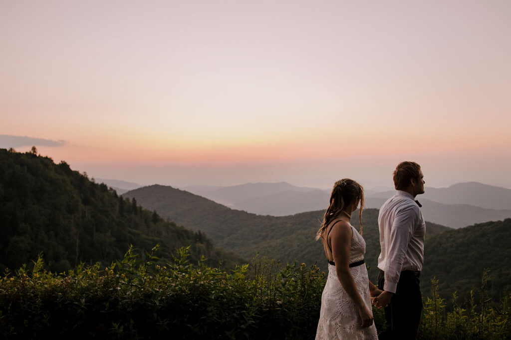 sunrise-elopement-on-the-blue-ridge-parkway-02