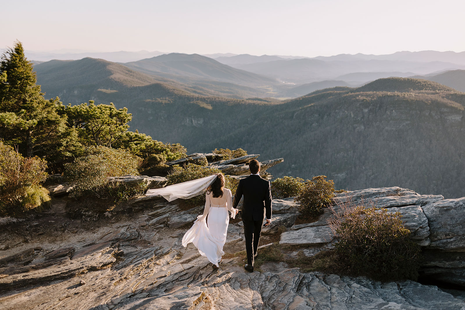 winter-elopement-in-linville-01