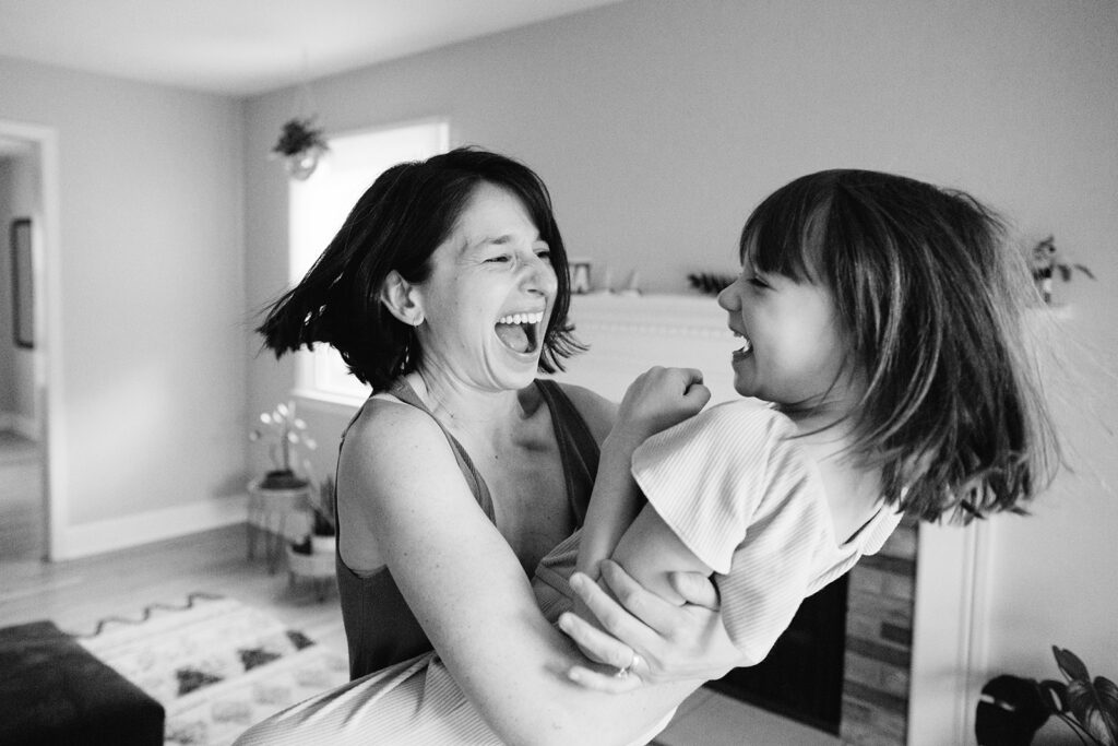 Philly documentary family photographer